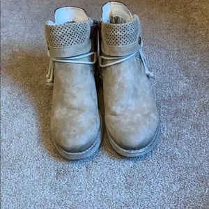 Cute boots women’s